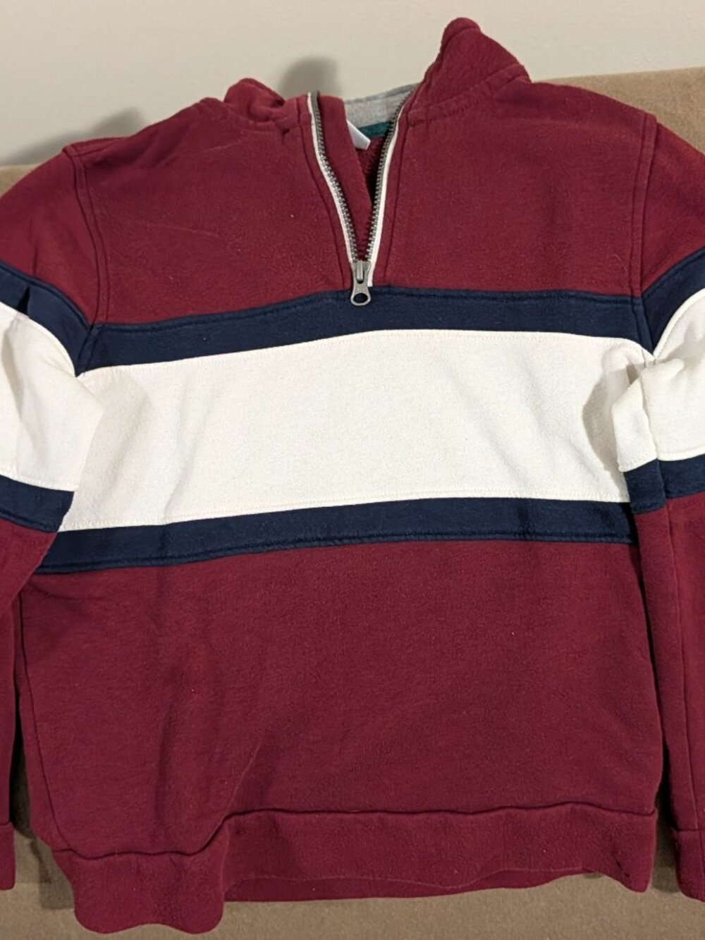 Old Navy boys sweater size 10/12